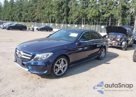 2015 Mercedes-Benz C 300 4Matic/Luxury 4Matic/Sport 4Matic from USA, damaged, VIN 55SWF4KB1FU031989